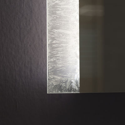 Beauty Salon Illuminated LED Bathroom Mirror Customizable With 24VDC Lighting